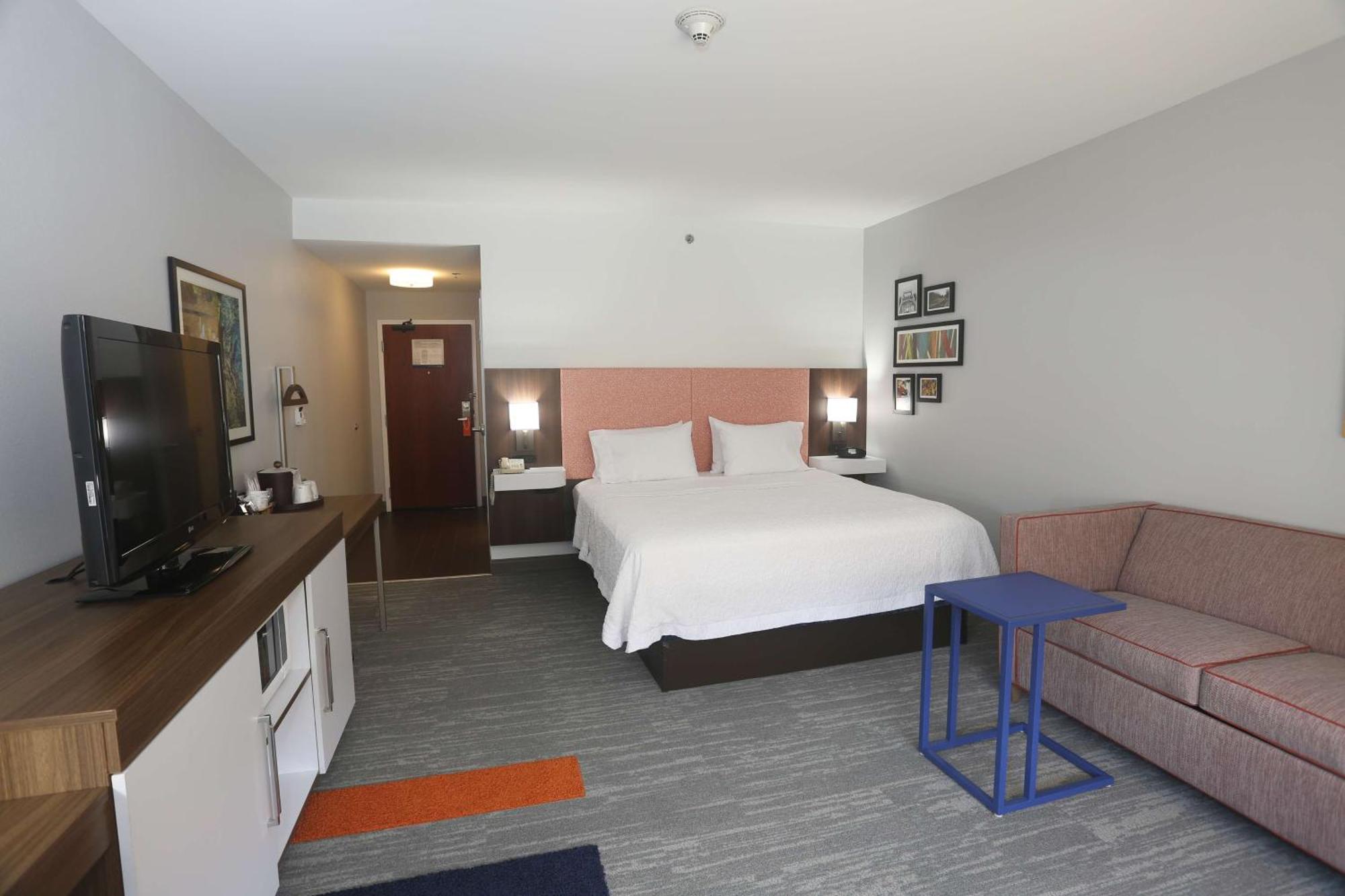 Hampton Inn Owego Buitenkant foto